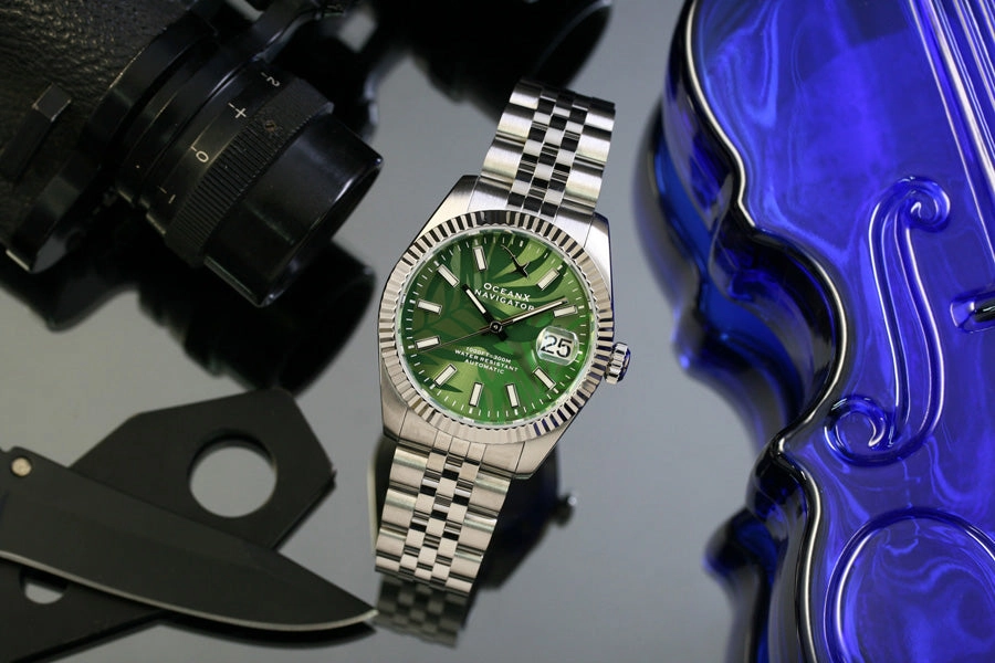 OceanX Navigator NVS323