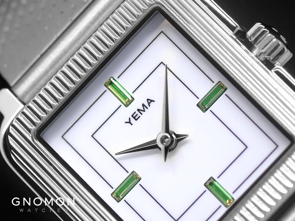 Radiance Quartz Steel White
