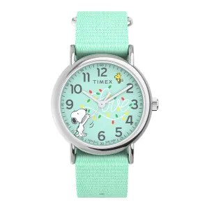 Timex x Peanuts Weekender 3-Hand 38mm Fabric Band