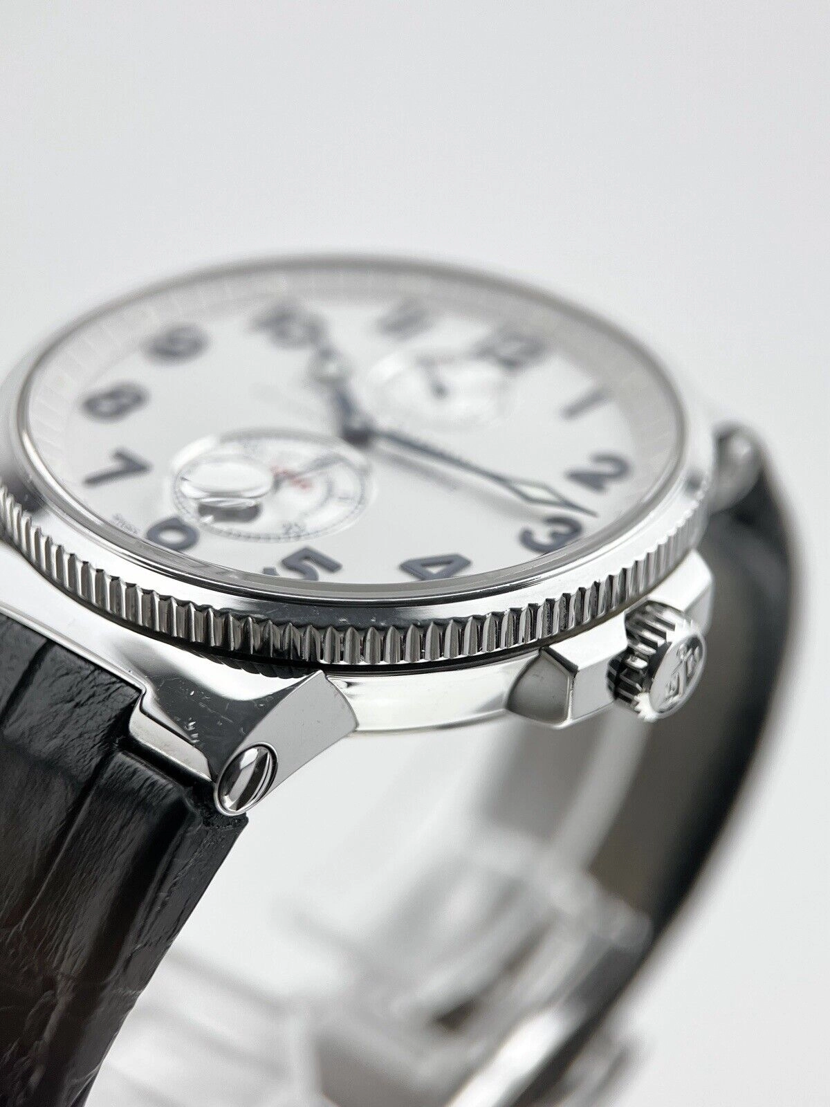 Ulysse Nardin Automatic 41mm Cream Dial 263-66 Stainless Steel - Watch Only