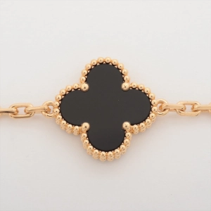 Van Cleef & Arpels Vintage Alhambra 5 motif Onyx Bracelet 2021